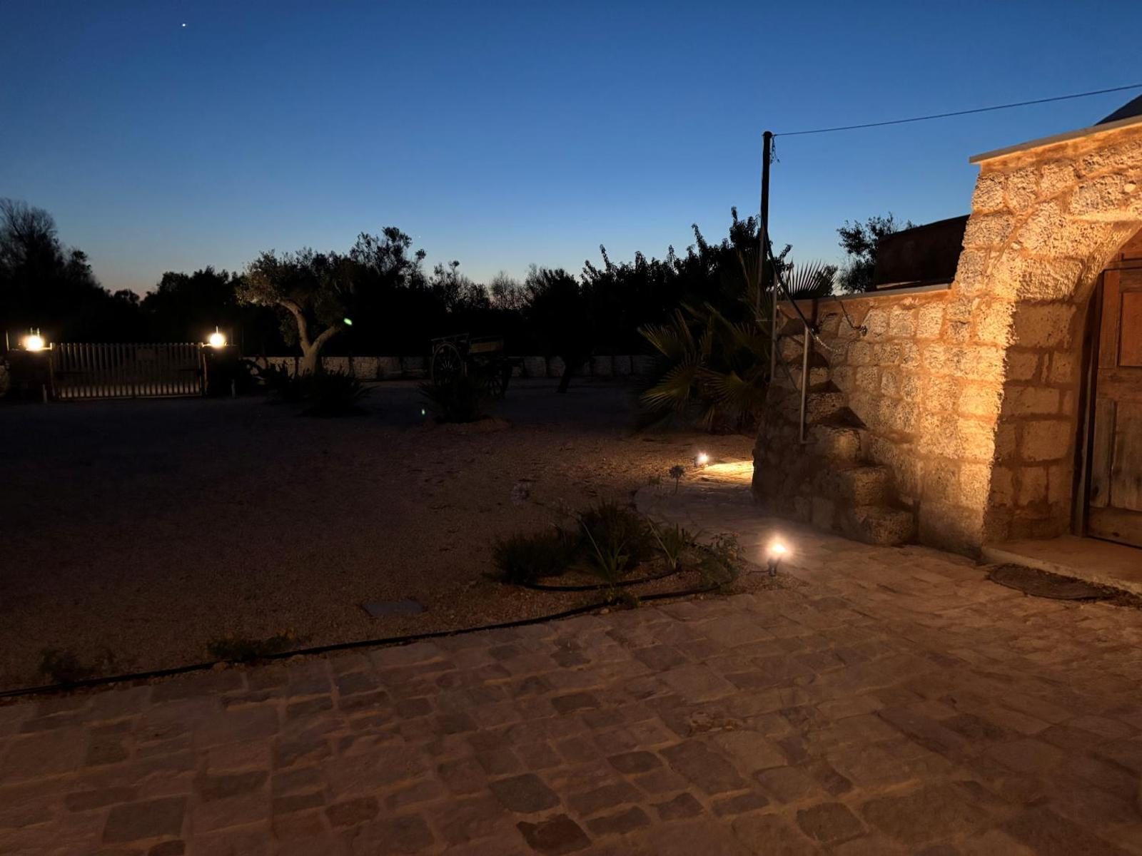 Trullo Flamingo · Villa con piscina privata a Carovigno, Puglia, (Puglia)
