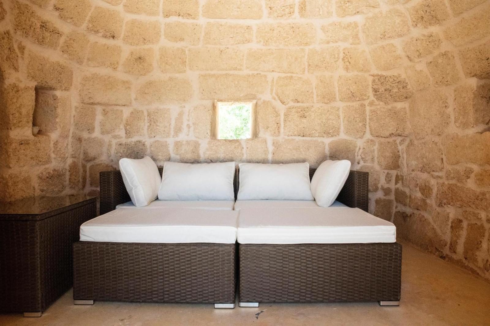 Trullo Flamingo · Villa con piscina privata a Carovigno, Puglia, (Puglia)