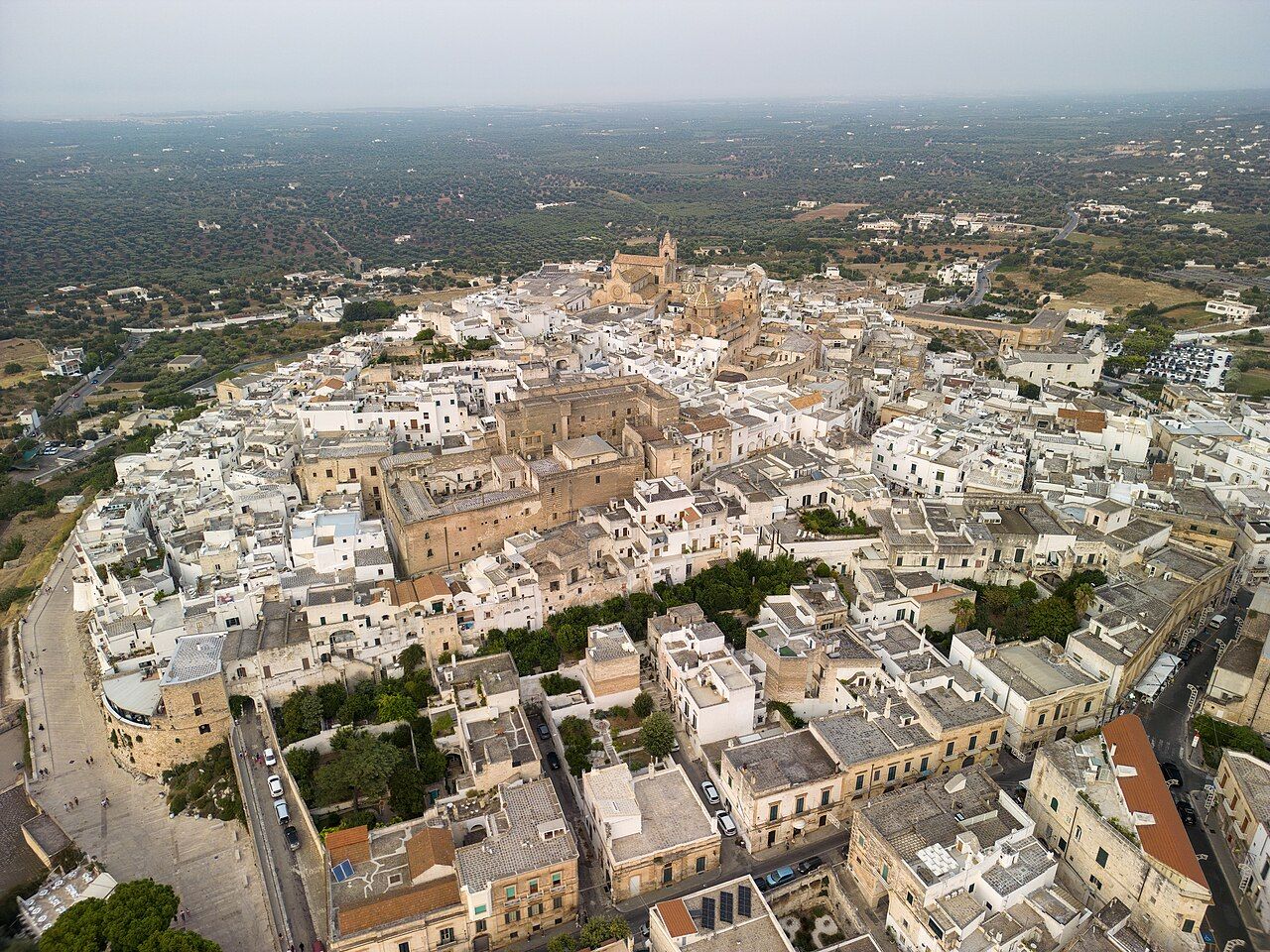 Il centro storico di Ostuni visto dall’alto